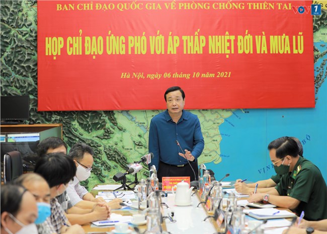 Ứng phó áp thấp nhiệt đới: không để tàu thuyền hoạt động trong vùng nguy hiểm (06/10/2021)